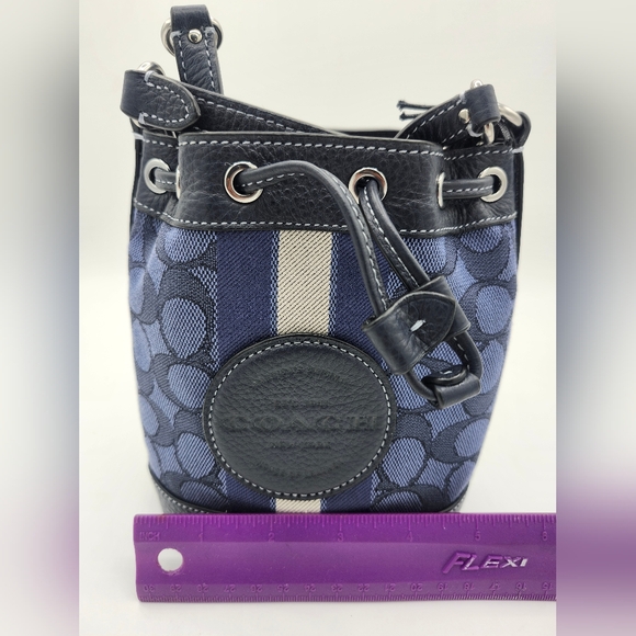 Mystery Giveaway - Im Moving & Need Everything Gone Gone! - Picture 2 of 16